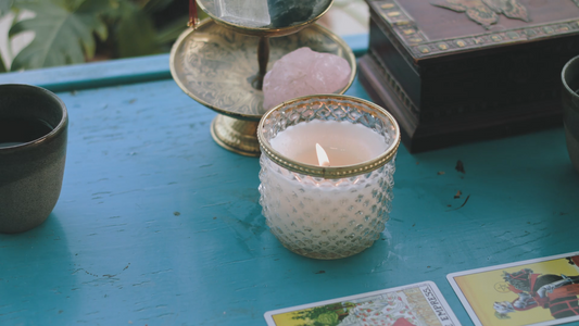 How Candles, Flowers, And Botanical Decor Transform Everyday Spaces