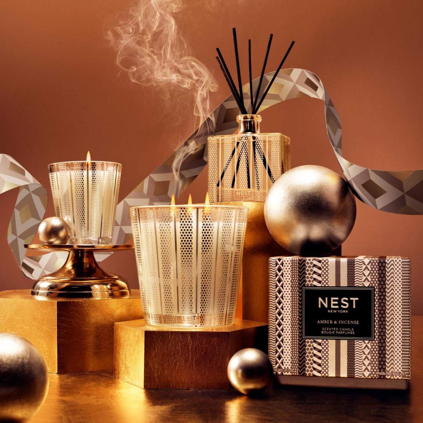 Rose Noir & Oud Classic Candle Rose Noir & Oud