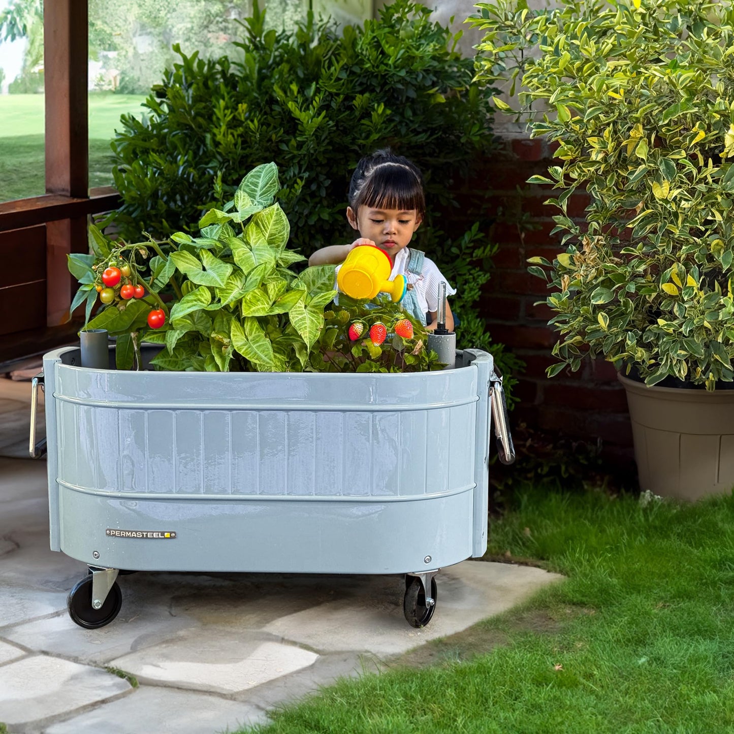 Outdoor Elevated Garden Bed Planter